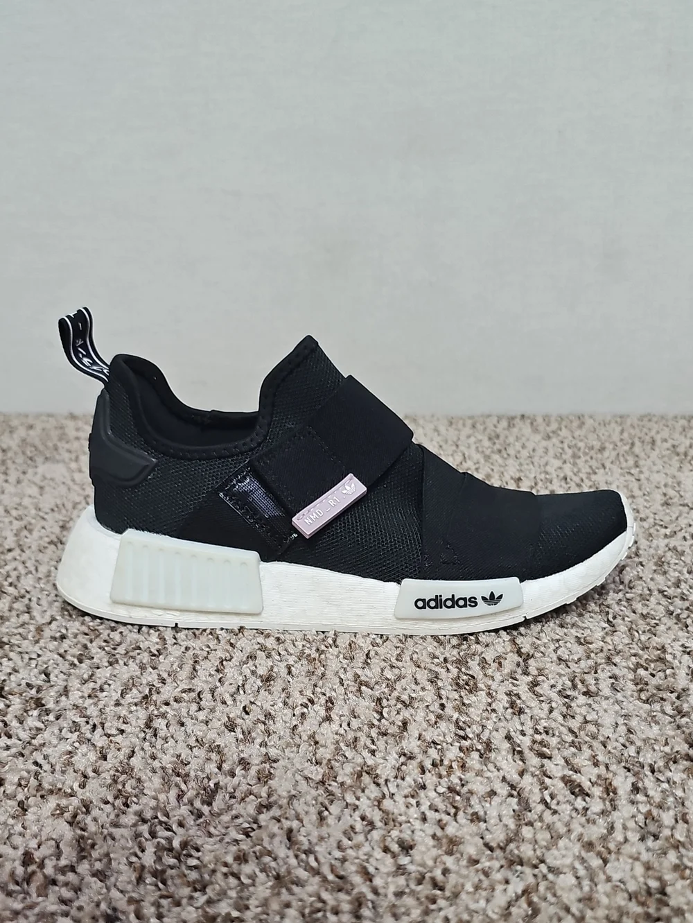 ADIDAS NMD R1 WOMENS SNEAKERS BFPM-08-048